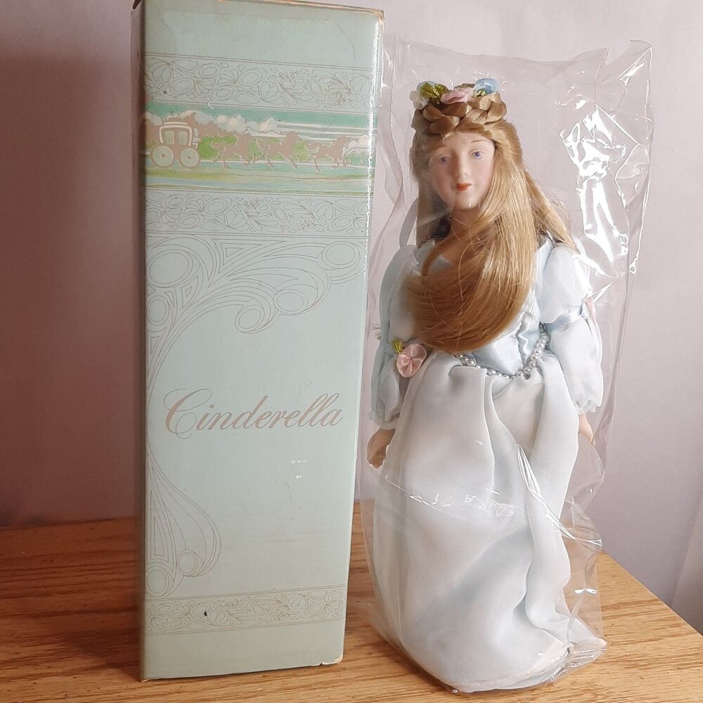 Vintage Avon 1984 Cinderella Porcelain Doll Fairy Tale Collection - NIB Sealed